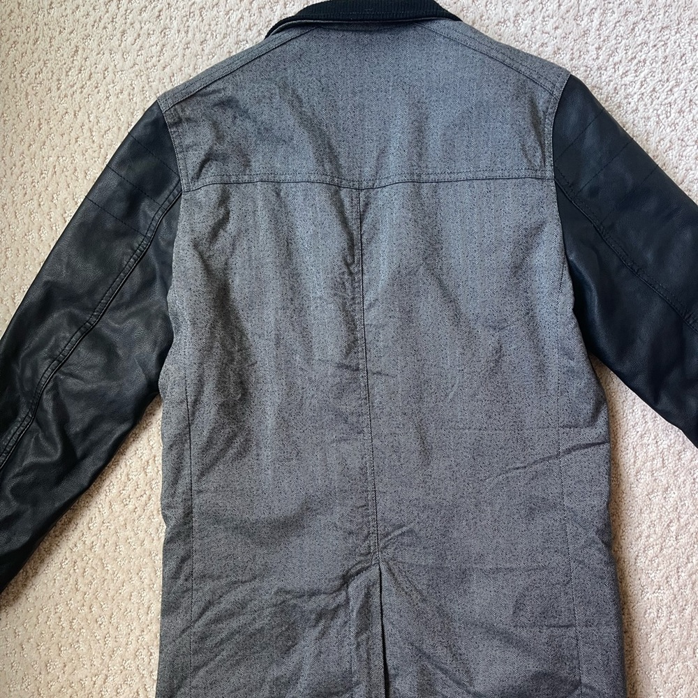 Guess Jacket - Picture 9 of 14
